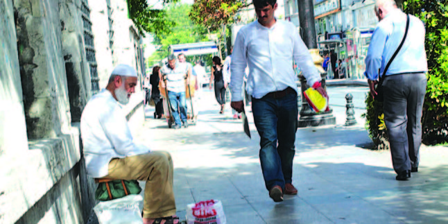 Kınanmaya Razı Olmayan Felah Bulamaz
