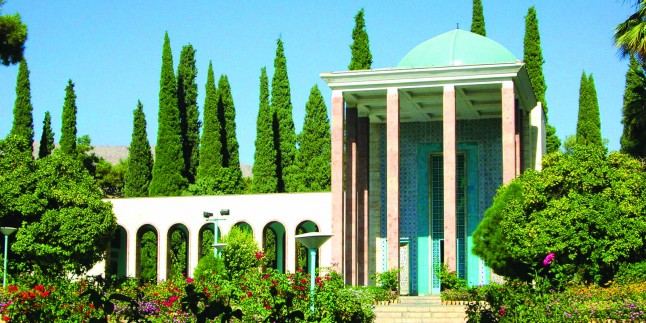 HİKMET EHLİ MÜCAHİD ŞEYH SADİ ŞİRAZİ HAZRETLERİ