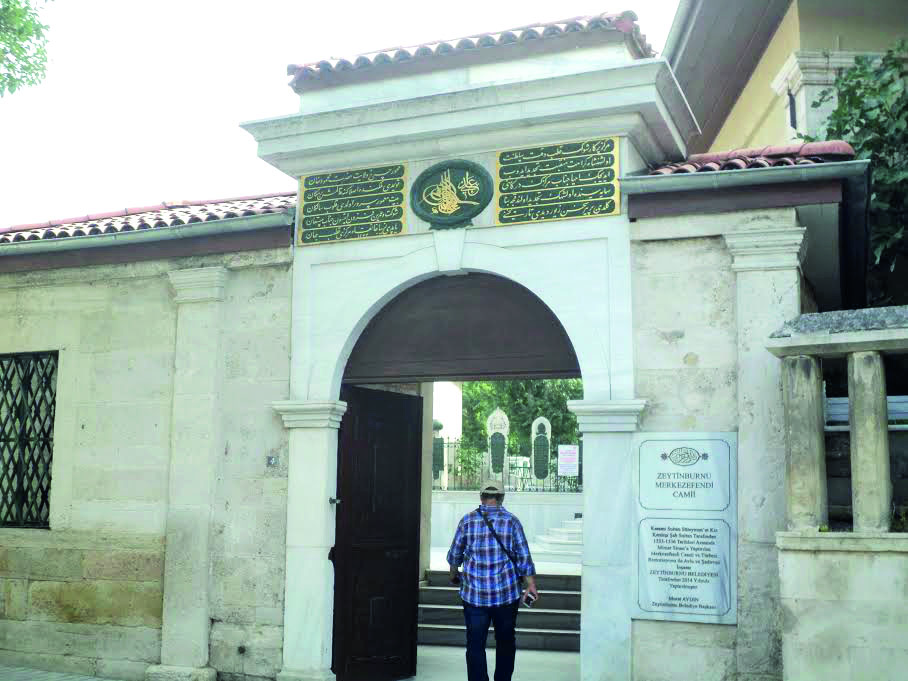 Gönül Tabibi Merkez Efendi