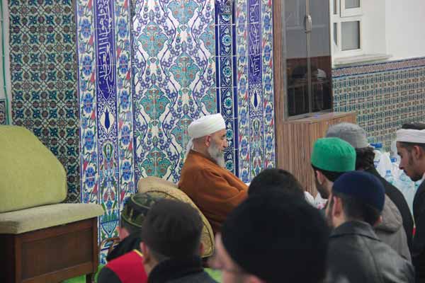 Ya Kalbimiz Ölmeye Yüz Tutmuşsa…