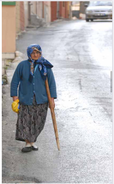 Anne Babaya İyilik İçin Yardımlaşalım