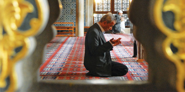 Duaya Muhtacız