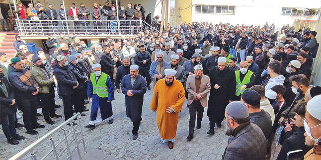 Halifesi Seyda Feyzullah Konyevî Hazretlerinin Hayatı