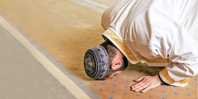 PARANTEZ / Namaz Dinin Direğidir -1-